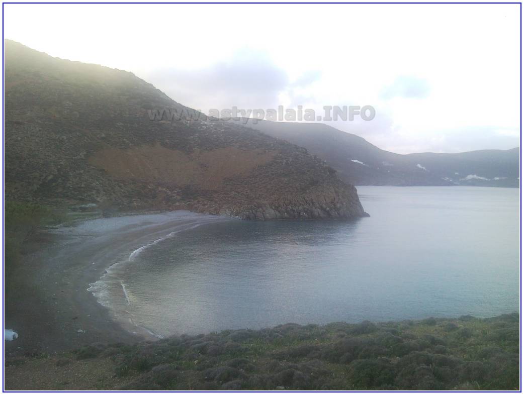  Agios Konstantinos Beach 