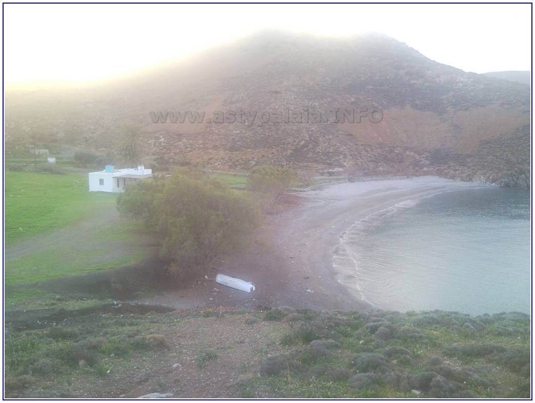  Agios Konstantinos Beach 