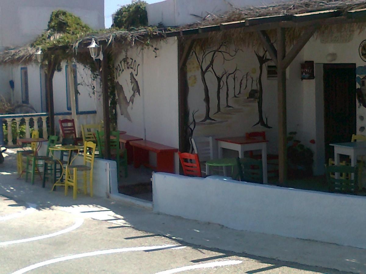 Kafenes Maltezos - Restaurant - Tavern