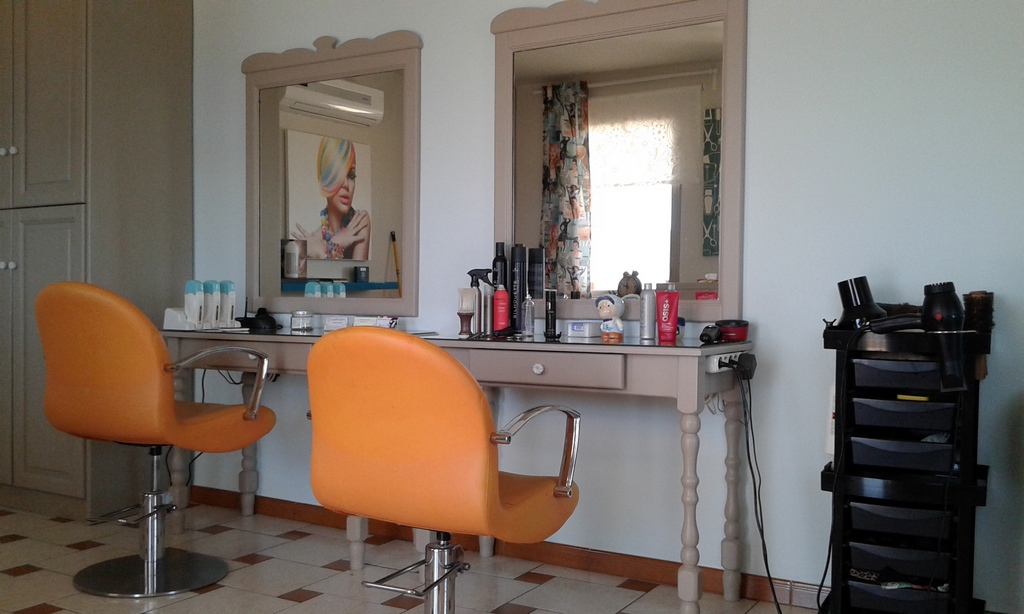 Linda - Hair - Beauty Salon